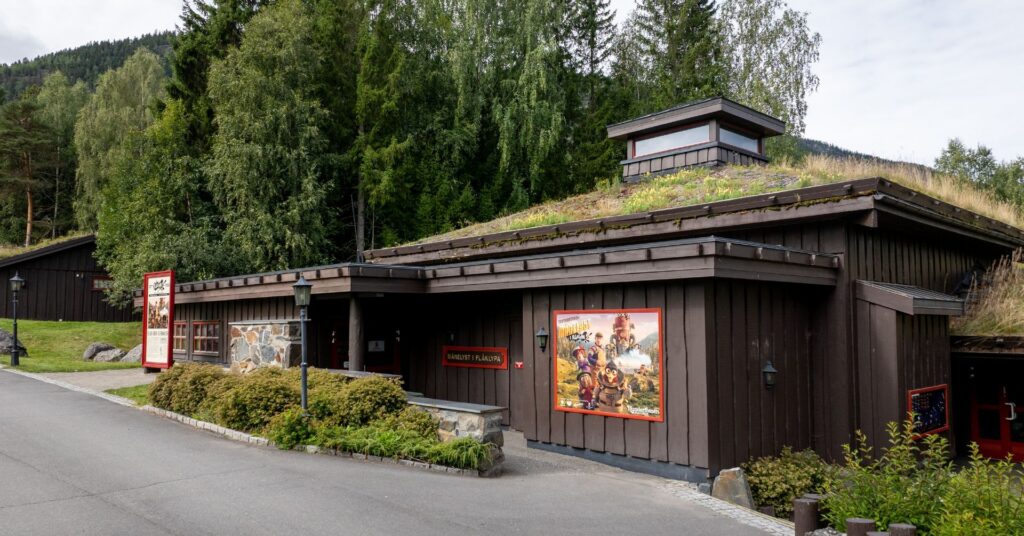 Hunderfossen: Månelyst