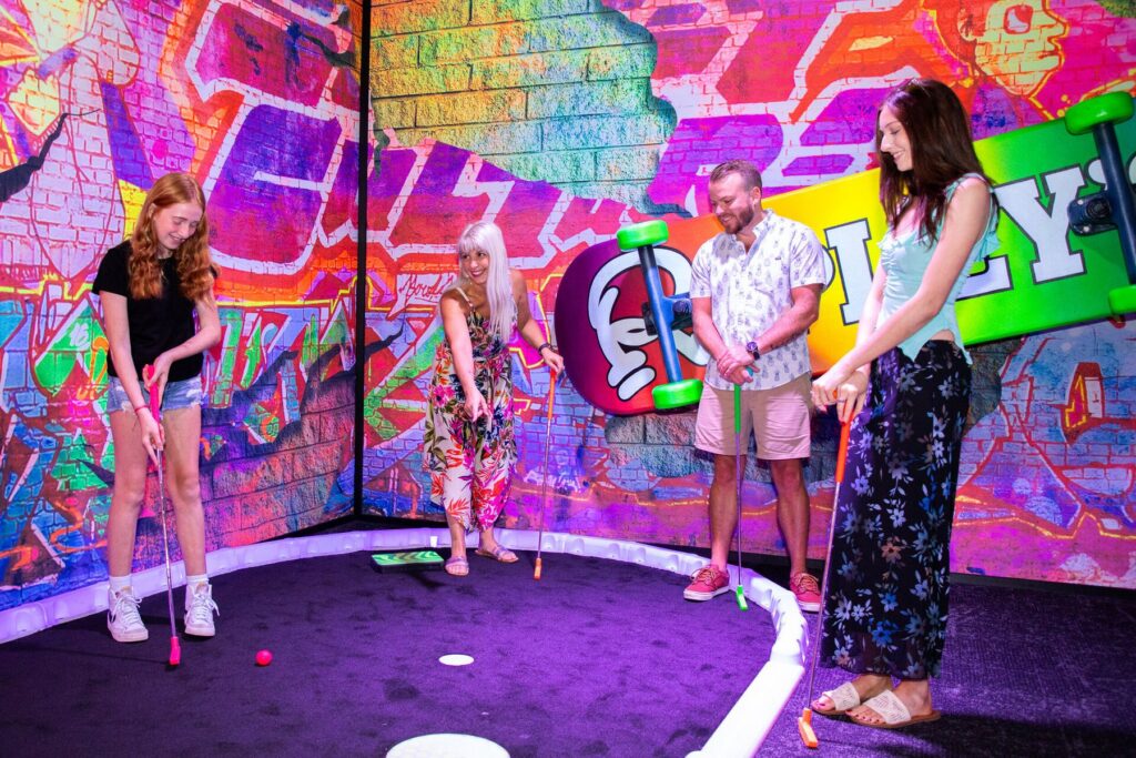 Icon Park: Ripley’s Crazy Golf