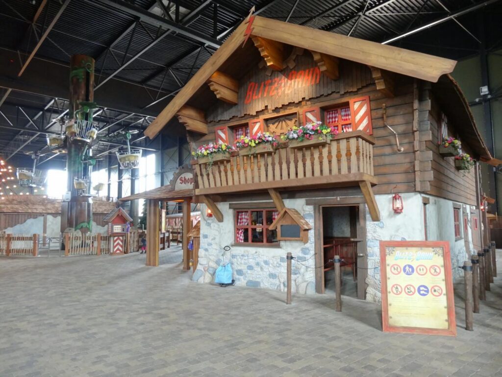 Toverland: Maximus' Blitz Bahn