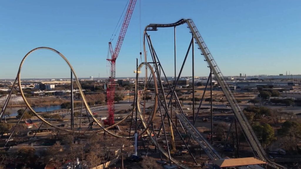 Six Flags Over Texas: Tormenta Rampaging Run