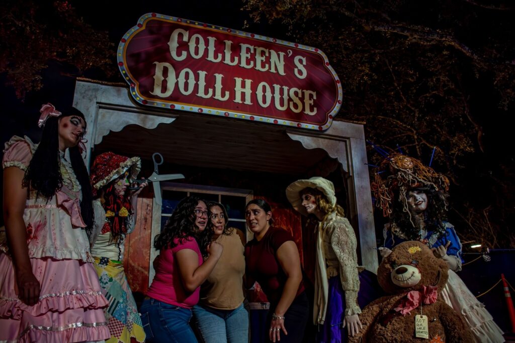SeaWorld San Antonio: Howl-O-Scream