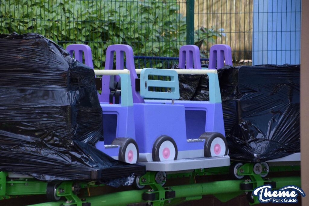 Alton Towers: Bluey The Ride - Here Come The Grannies