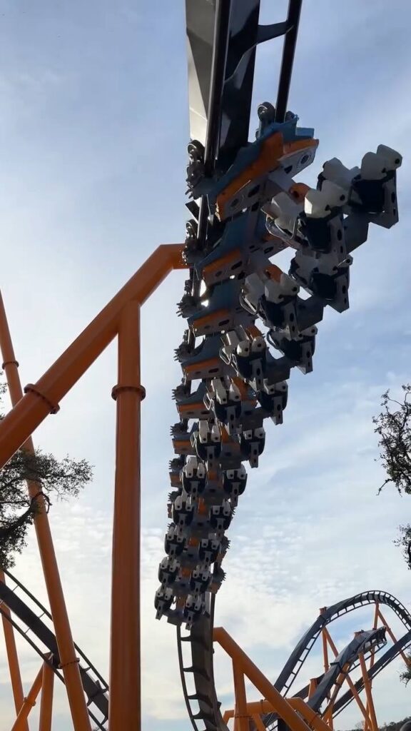 SeaWorld San Antonio: Barracuda Strike