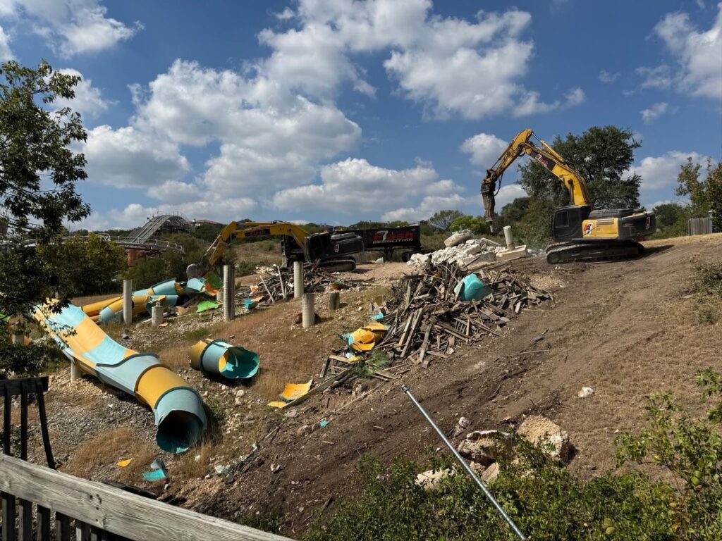 Hurricane Harbor San Antonio: Big Bender & Whirlpool