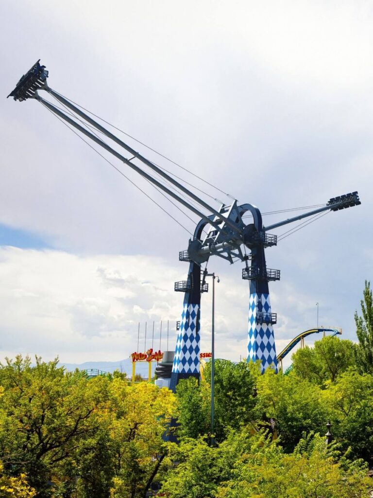 Lagoon Amusement Park: Nutcracker
