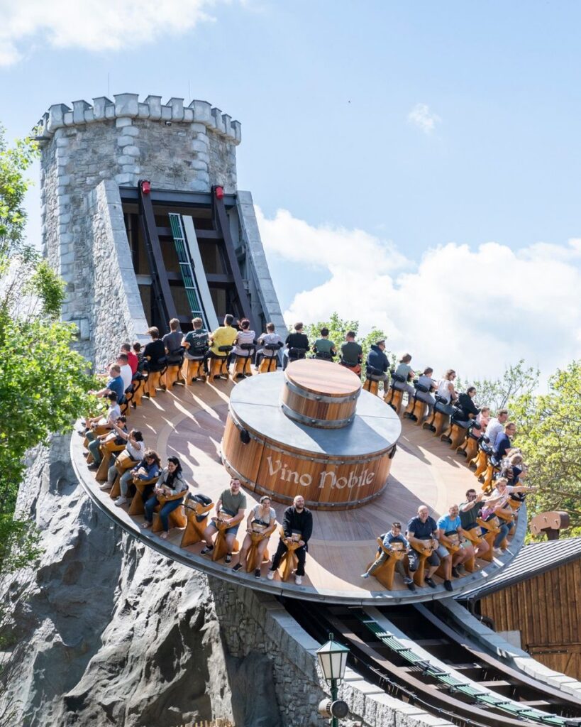 Familypark: Rotonda & Wilder Winzer