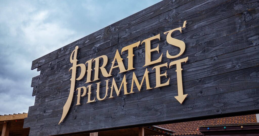 Crealy Theme Park & Resort: Pirates’ Plummet & Rotor