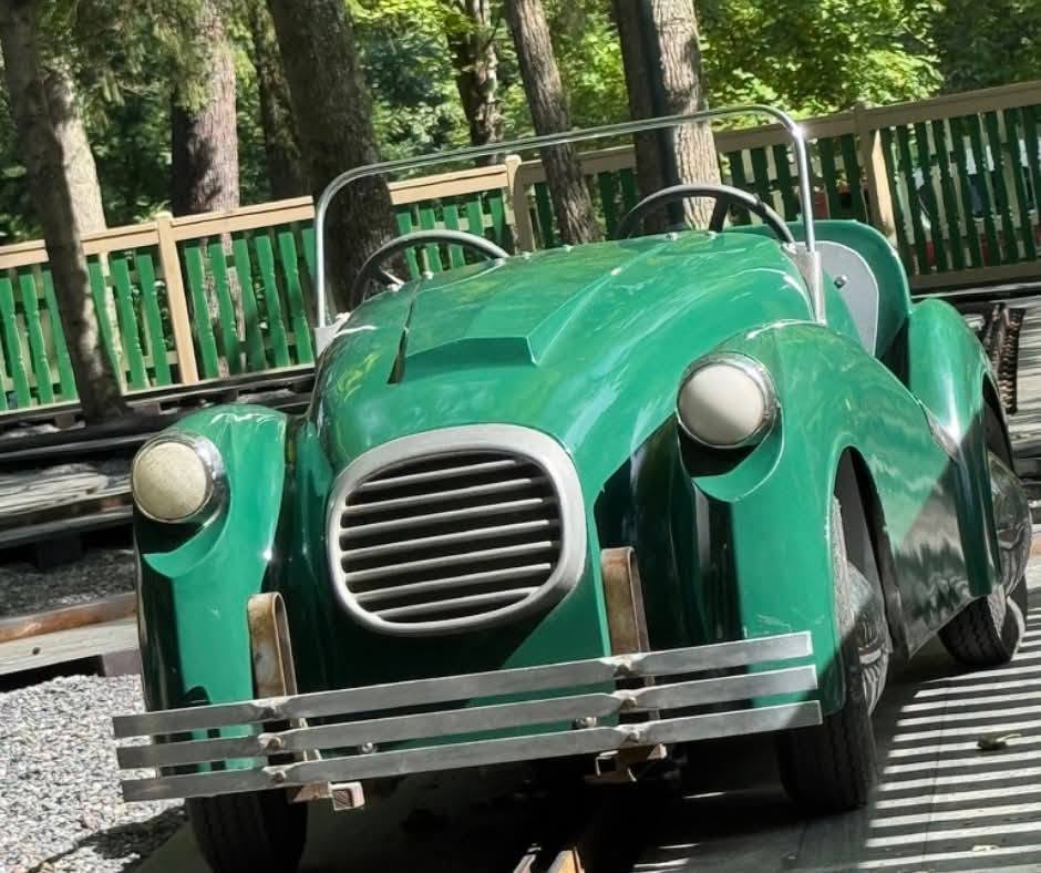 Knoebels Amusement Park: Panther Cars