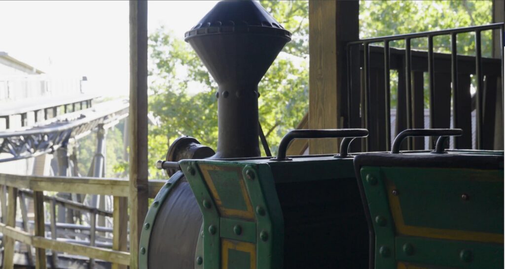 Silver Dollar City: Thunderation