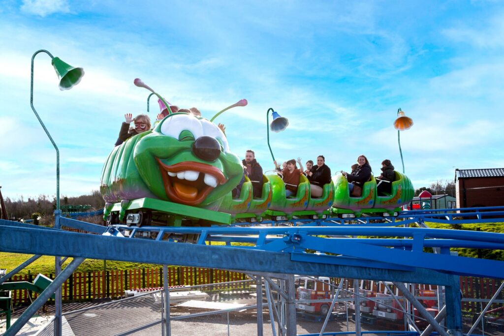 Gulliver's Land: The Wriggler