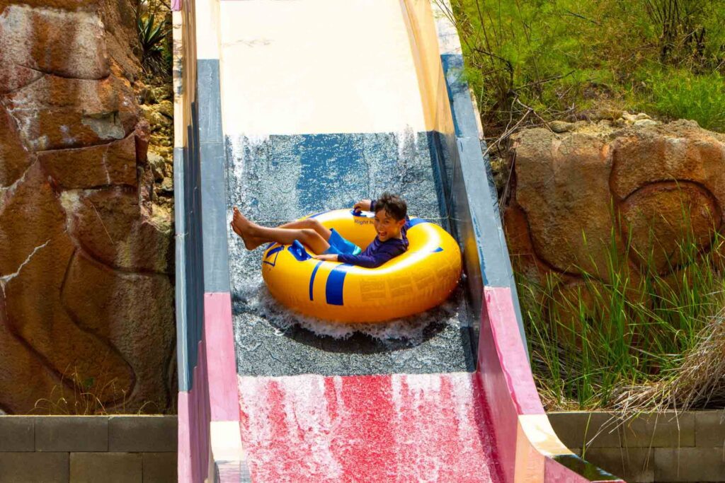 Canyon Springs Waterpark: Übernahme und Umbau
