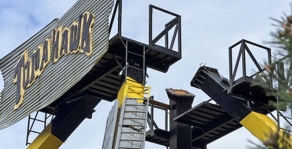 Walibi Holland: The Tomahawk, Space Kidz & Blast