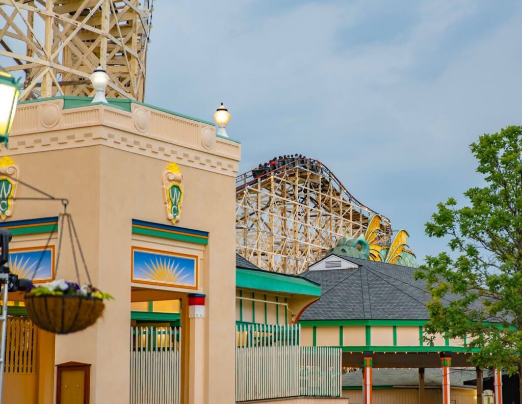 Playland Park: Dragon Coaster
