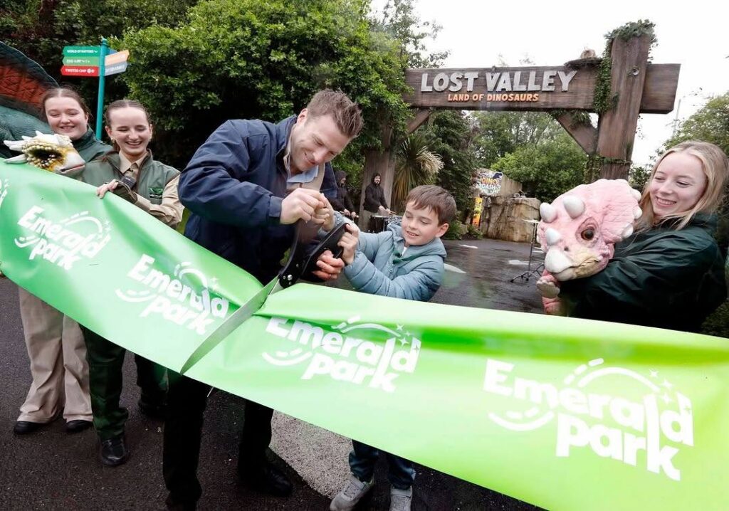 Emerald Park: Lost Valley - Land Of Dinosaurs