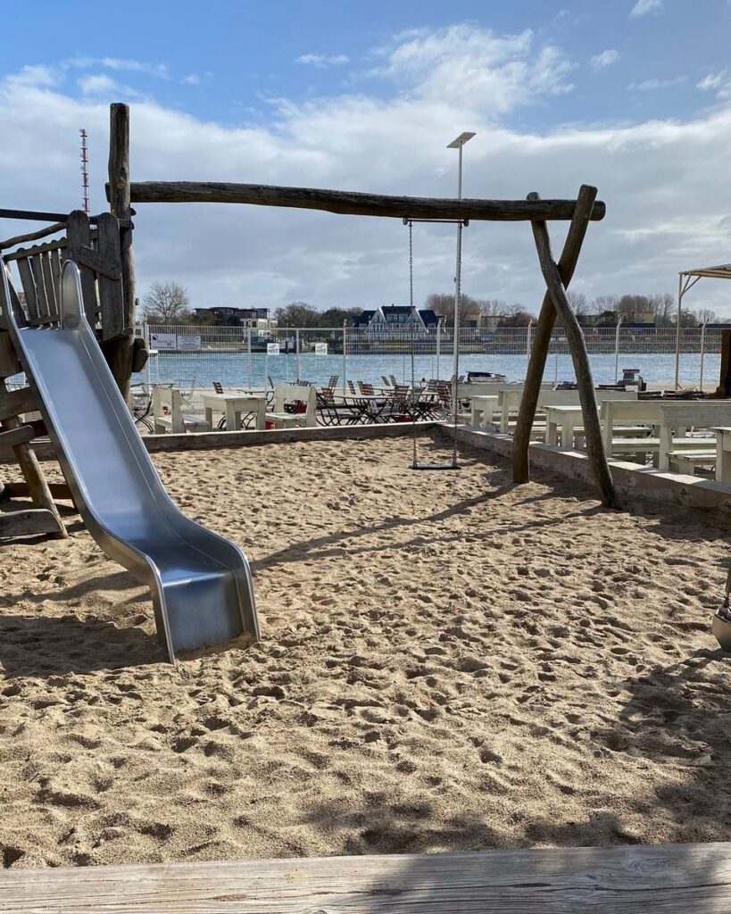 Karls Pier7: Umbau