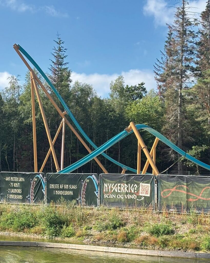 Djurs Sommerland: Midgårdsormens