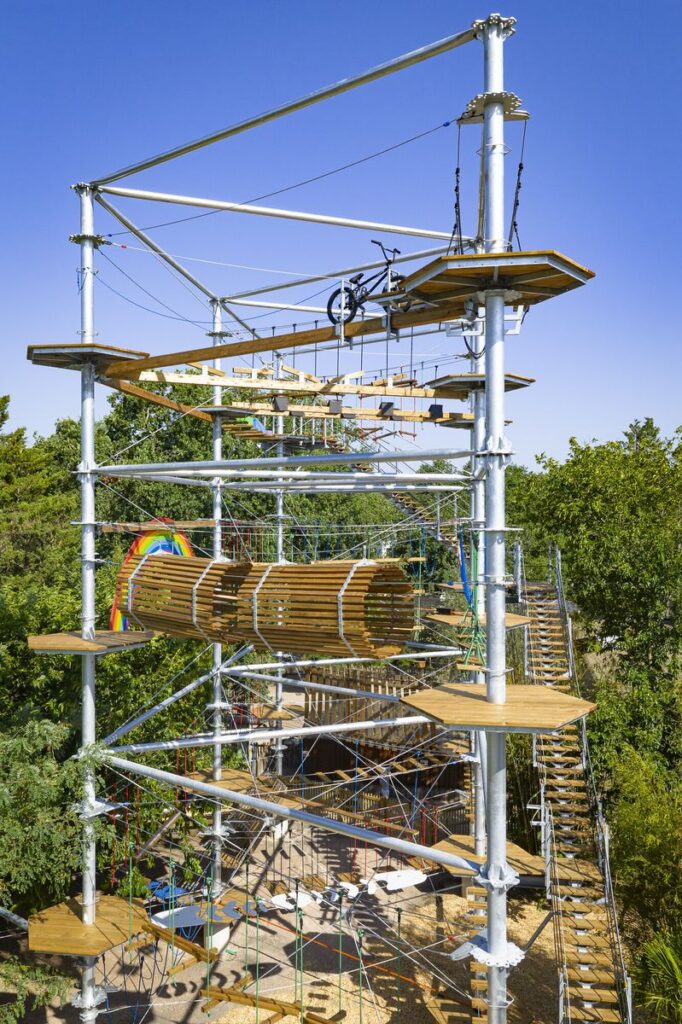 Zoo De Bordeaux Pessac: Les Cîmes de Bordeaux Pessac
