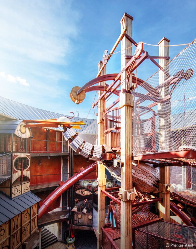 Kinderland Spielgeräte: Neubau Seilerei