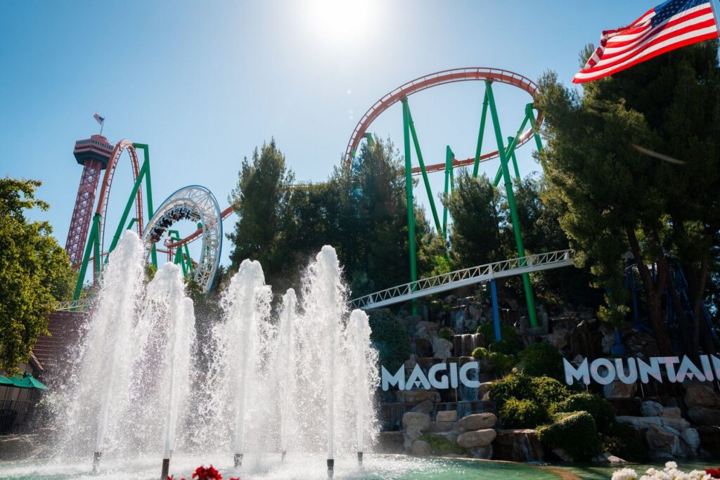 Six Flags Magic Mountain: X2
