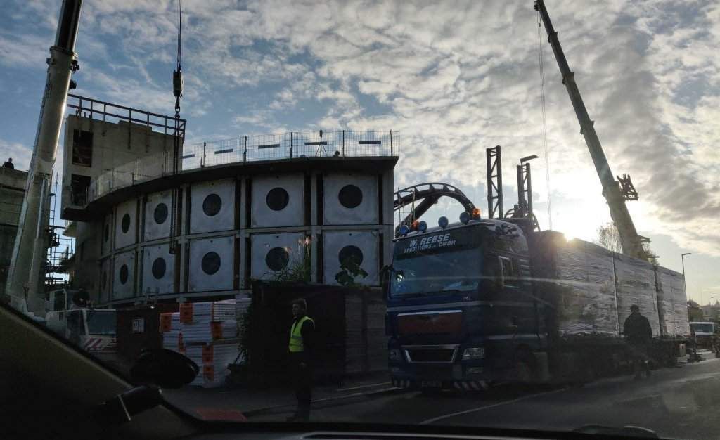 Rookburgh-Baustelle mit dem Hotel Charles Lindbergh im Herbst 2019 (16.10.2019)