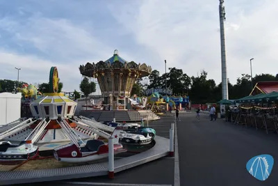 Foto aus Essen - Kirmes am Stadion an der Hafenstraße von Bjoeschi