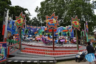 Foto aus Duisburg - Beecker Kirmes von Bjoeschi