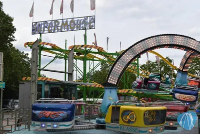 Foto aus Duisburg - Beecker Kirmes von Bjoeschi