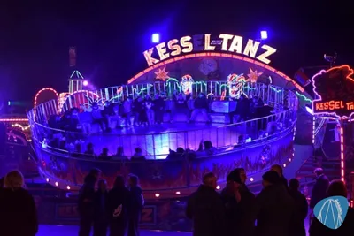 Foto aus Dinslaken - Martinikirmes von Bjoeschi