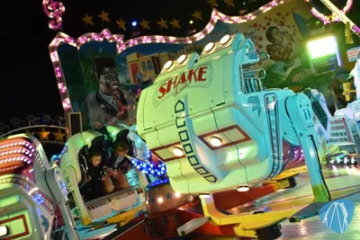 Foto aus Dinslaken - Martinikirmes von Bjoeschi