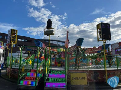 Foto aus Genk (BE) - 1 mei kermis von ahoiseemann