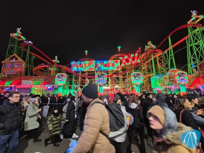 Foto aus London (GB) - Winter Wonderland Hyde Park von Chuckschnorres
