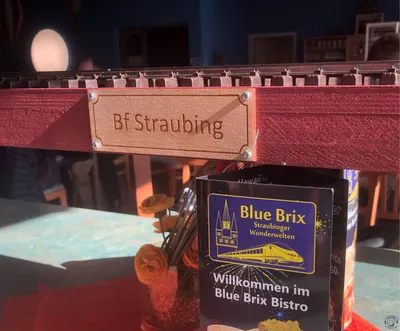Foto aus Blue Brix von Sessel