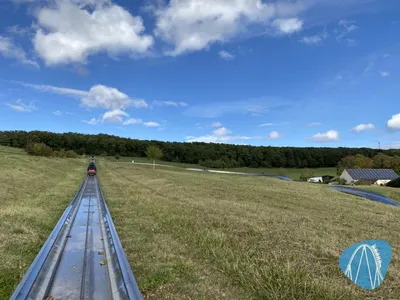 Foto aus Wiegand Erlebnisberge - Sommerrodelbahn Loreley-Bob von Highnoon