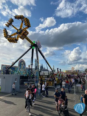 Foto aus Köln-Deutz - Deutzer Kirmes / Frühjahrsvolksfest von Highnoon