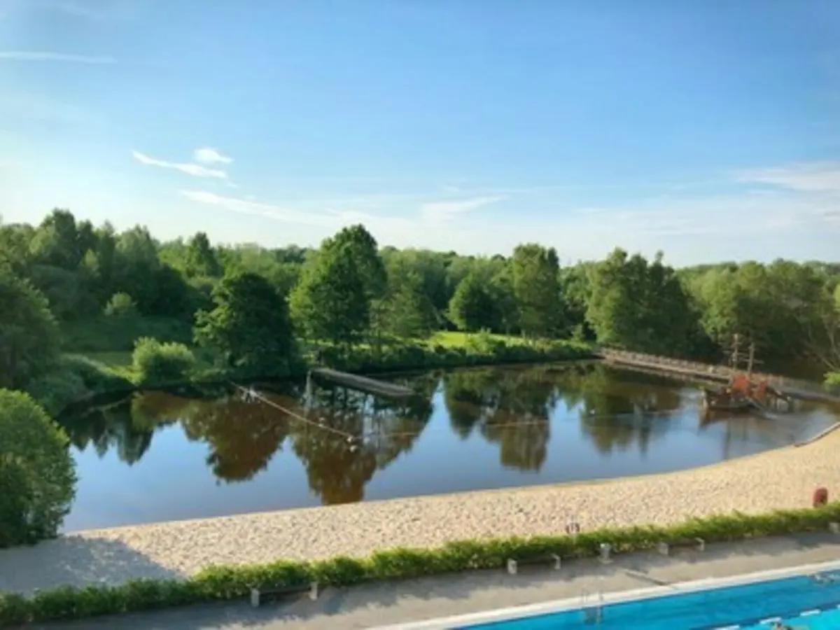 Flussbad