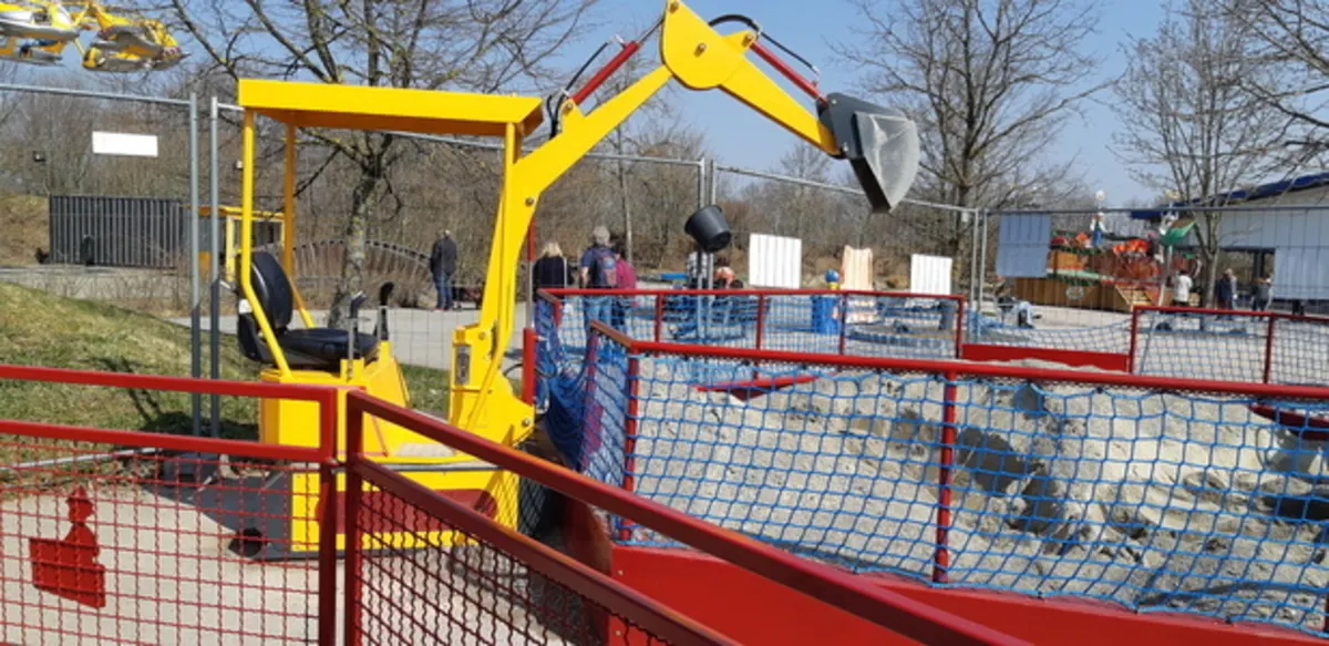 Löwis Baggerschule
