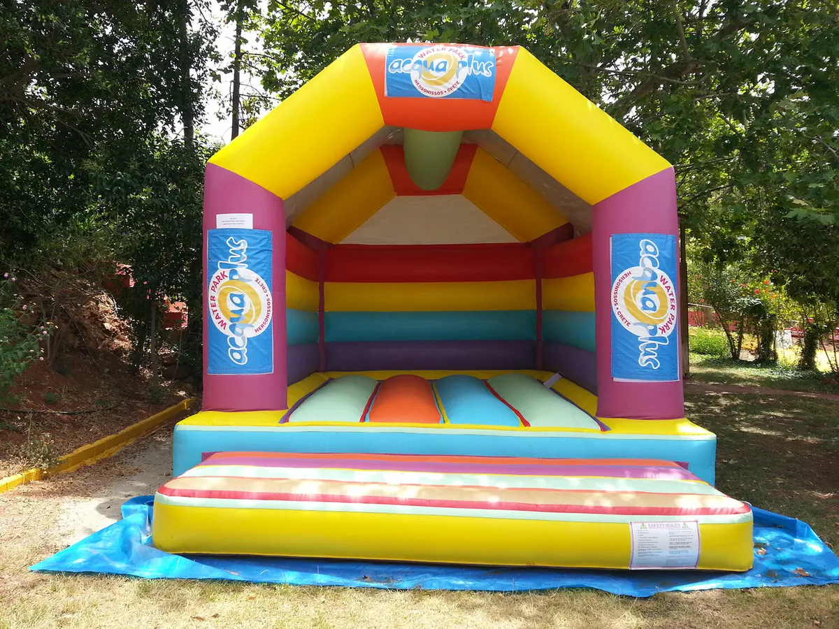 Inflatable castle