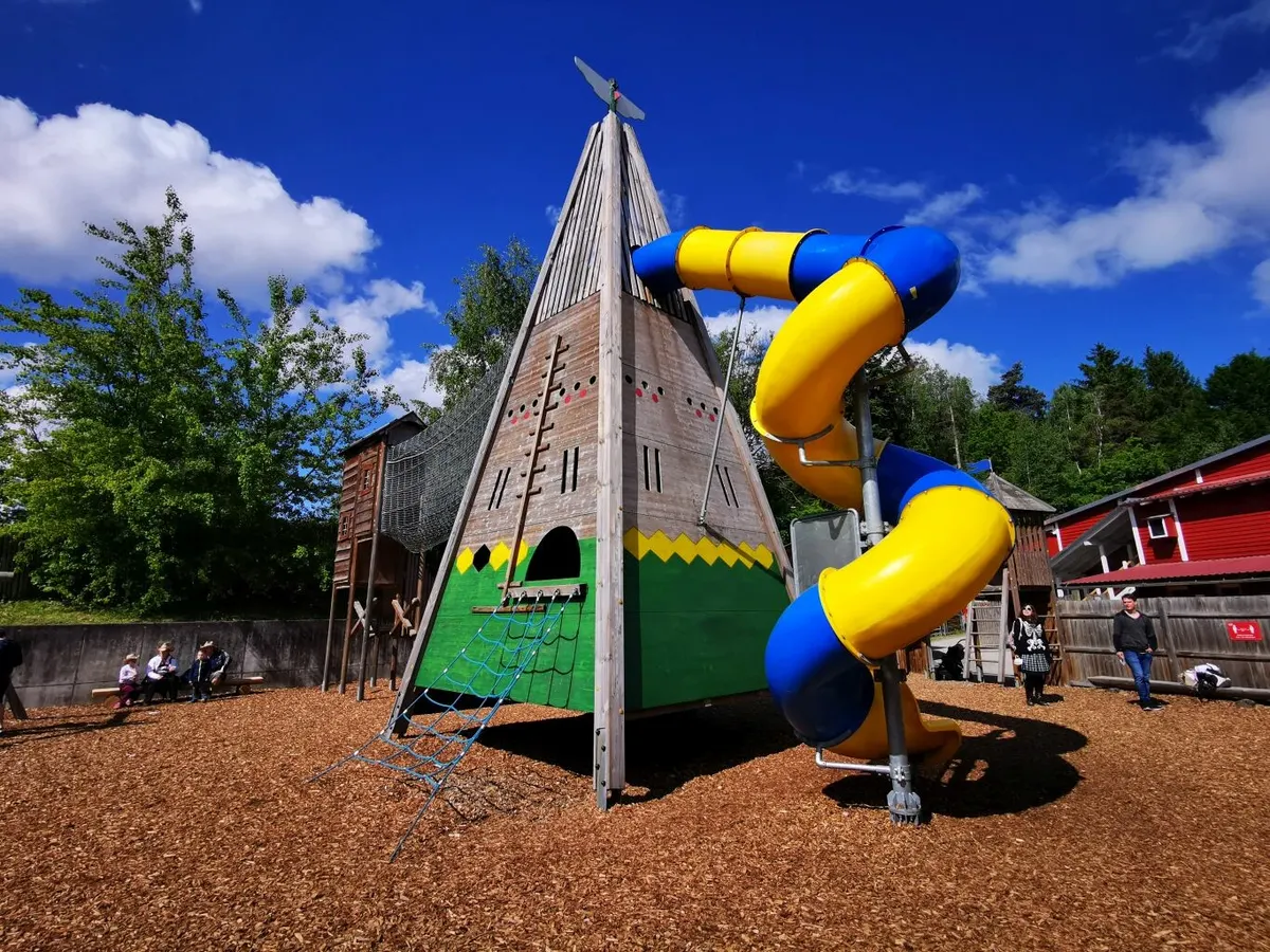 Abenteuerspielplatz Little Pullman