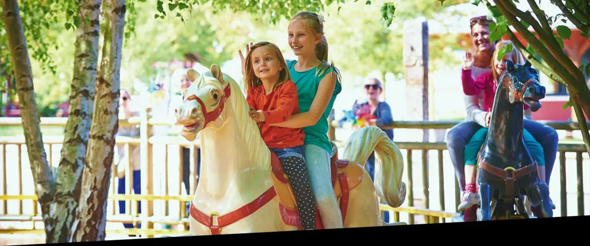 Les Chevaux Galopants