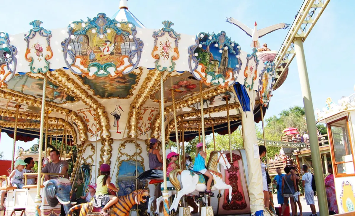 Le Carrousel 1900