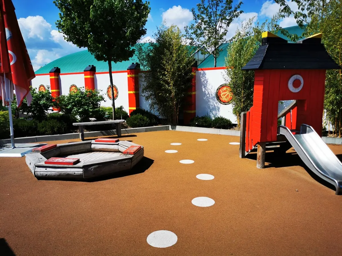 LEGO® NINJAGO® WORLD Spielplatz