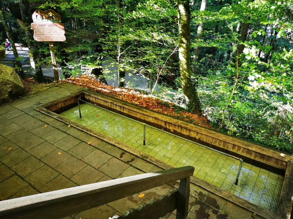 Wassertretbecken