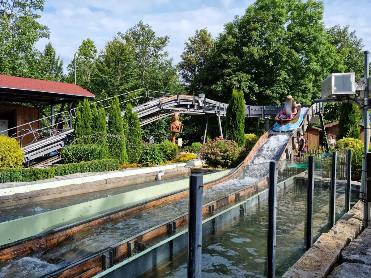 Kinder-Wildwasserbahn