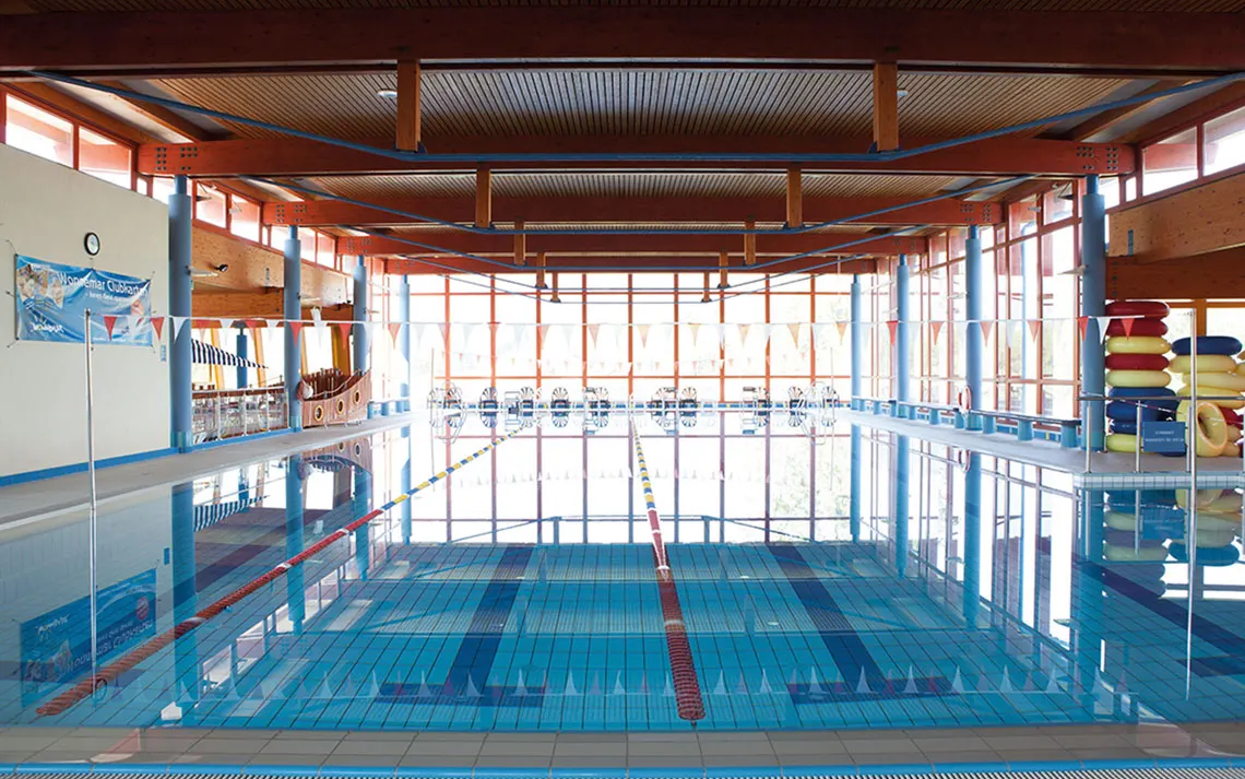 Schwimmerbecken
