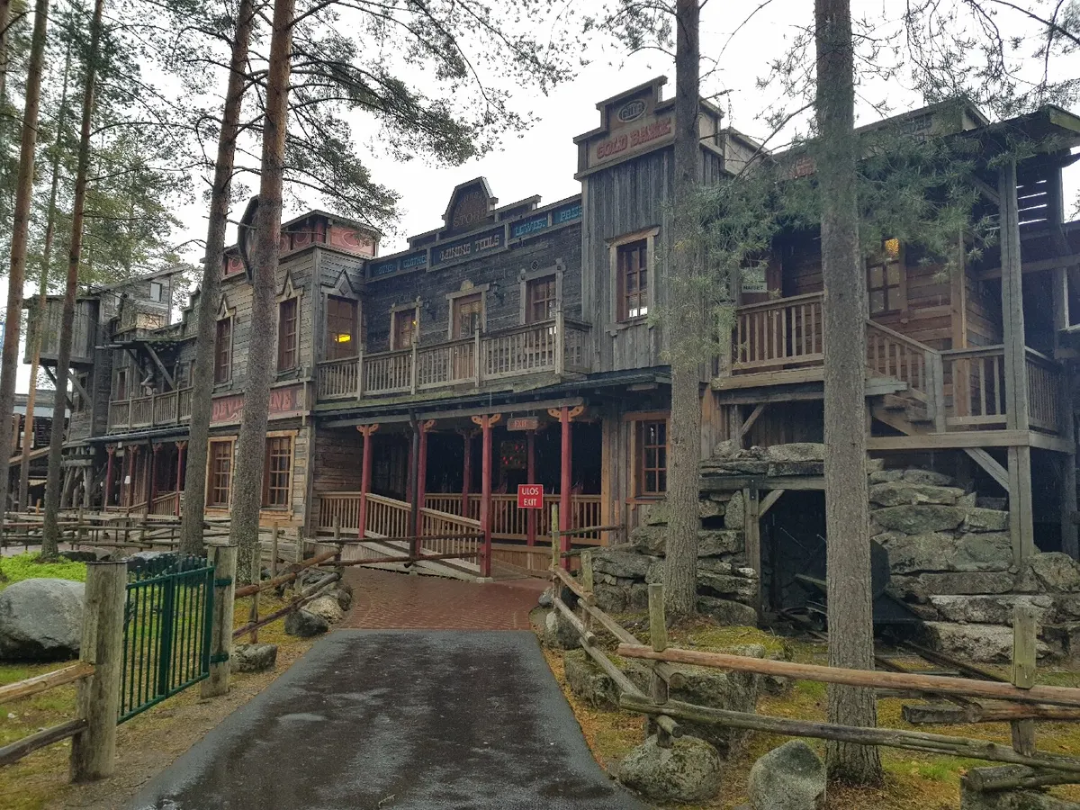 Devil’s Mine Hotel