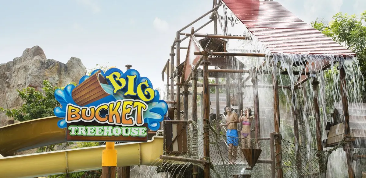 Big Bucket Treehouse