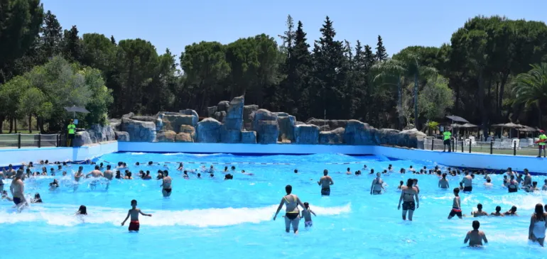 Piscina de Olas