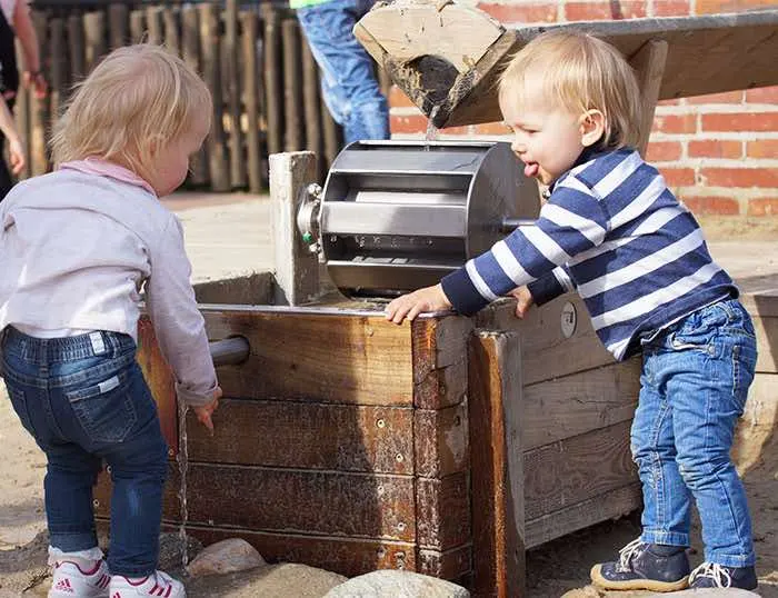 Wasserspielplatz Matsch-Platsch