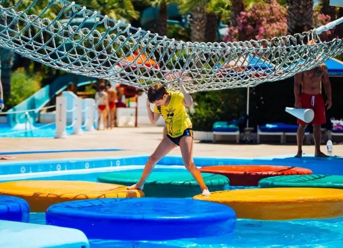Marathons Challenge / Atlantis Activity Pool