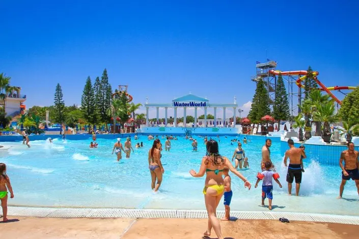 Poseidons Wave Pool